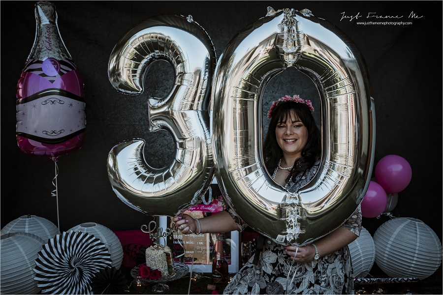 Tanya 30th Cake Smash 2019 -93jpg