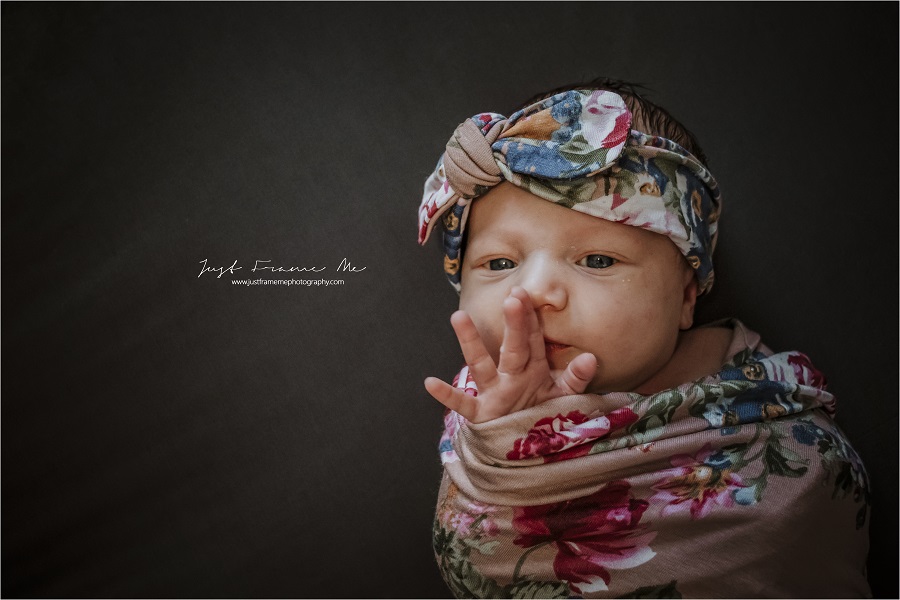 Meet Katrien {A Newborn Lifestyle Session}